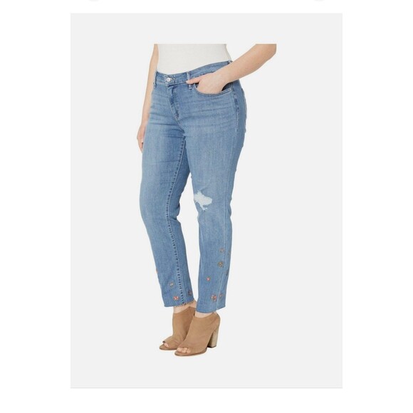 Levi’s 20W 311 Shaping Jeans - Picture 2 of 9